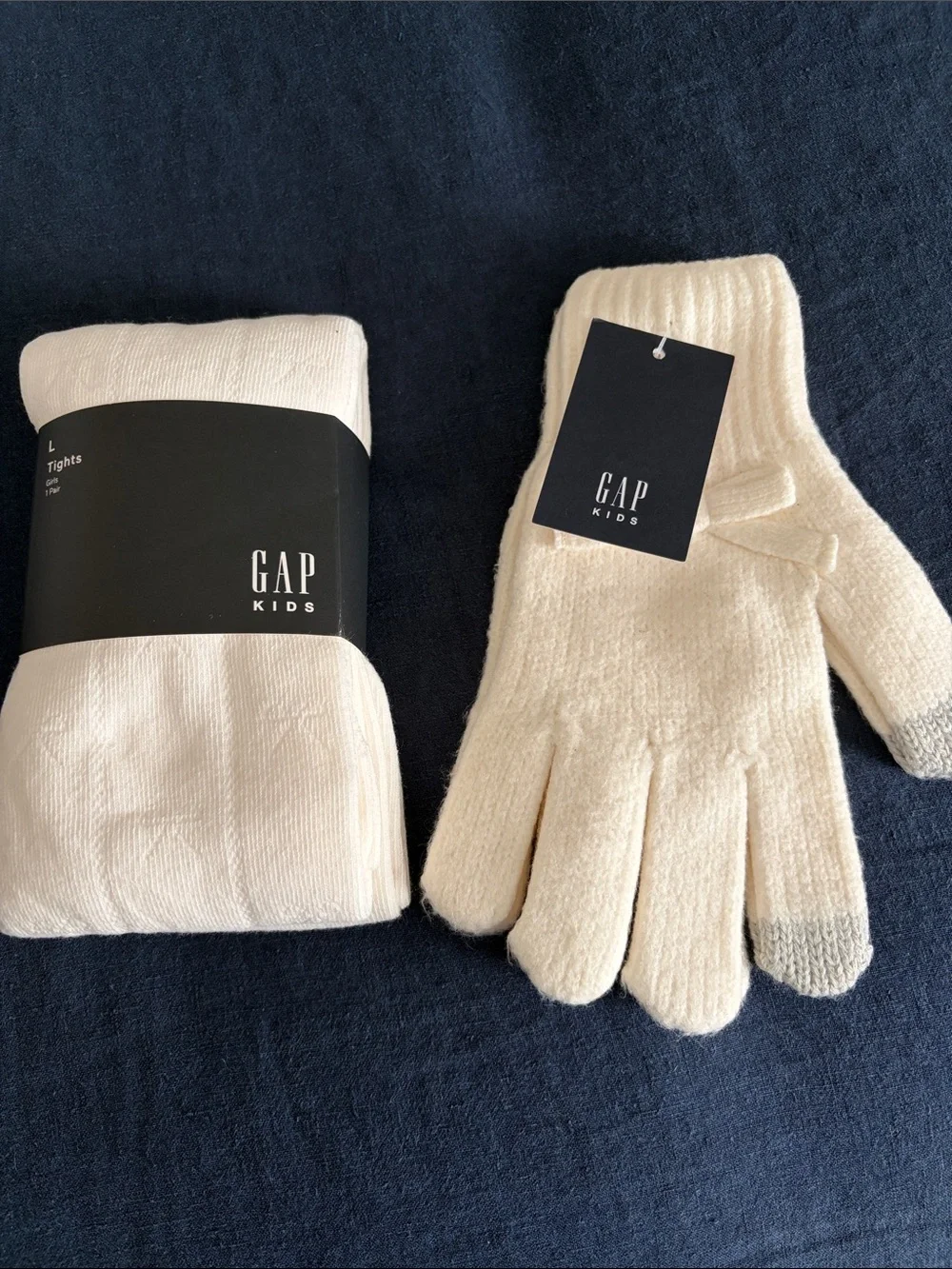 GAP CashSoft Cream Kids Knit Tech Gloves and Bow Print Tights